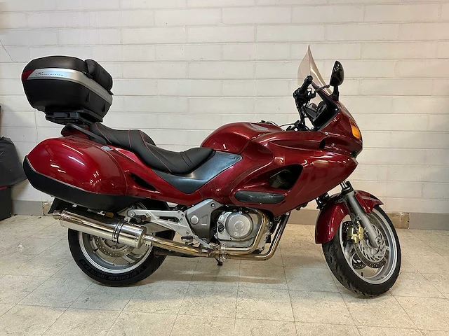 2001 honda nt650v deauville motorfiets - afbeelding 23 van  28