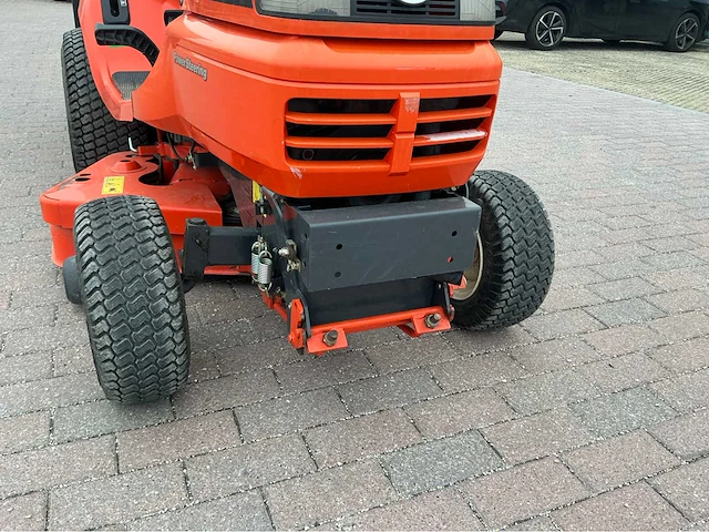 2001 kubota g18 rijdende maaier. - afbeelding 2 van  34