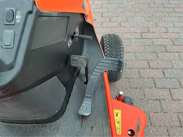 2001 kubota g18 rijdende maaier. - afbeelding 21 van  34