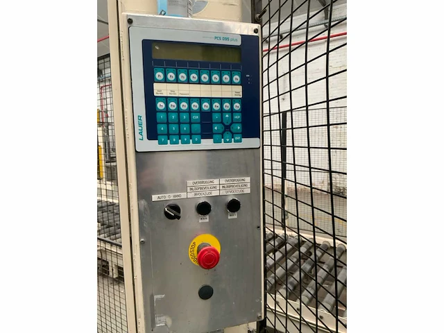 2001 matco sra-lc semi-automatische palletfoliewikkelaar met aan- en afvoerrollenbaan - afbeelding 19 van  24