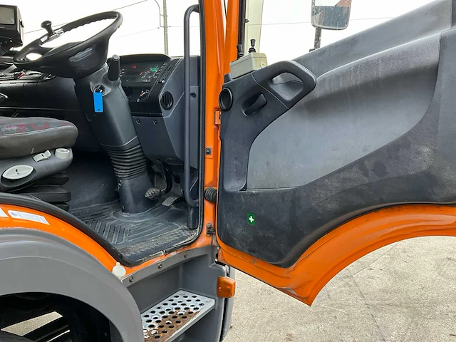 2001 mercedes atego 1318 veegmachine - afbeelding 25 van  44