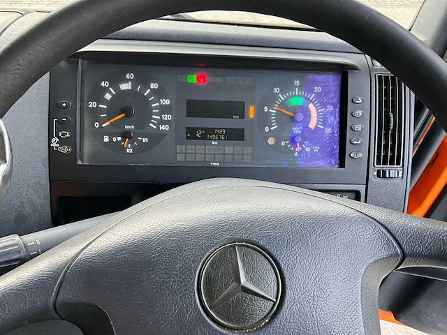 2001 mercedes atego 1318 veegmachine - afbeelding 29 van  44