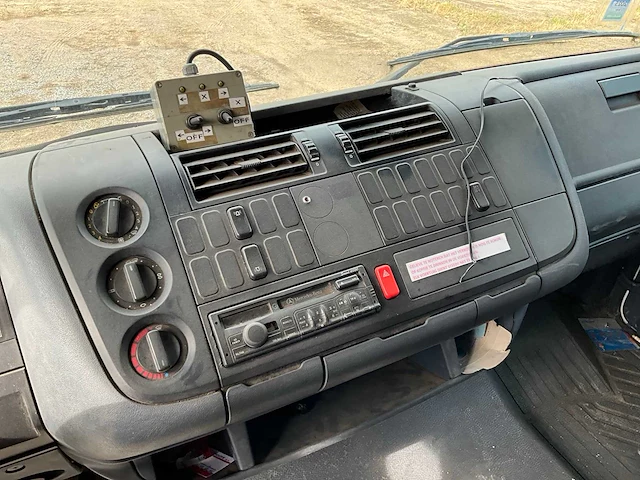 2001 mercedes-benz atego signalisatie vrachtwagen - afbeelding 11 van  27
