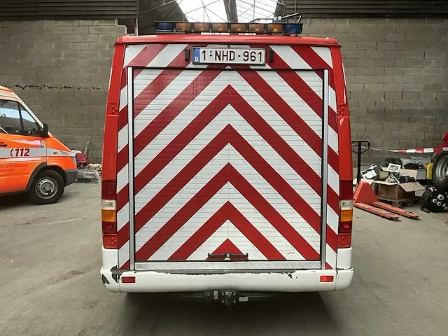 2001 mercedes-benz sprinter 313 cdi -d-1.7 brandweerwagen / snelle hulp wagen - afbeelding 21 van  25