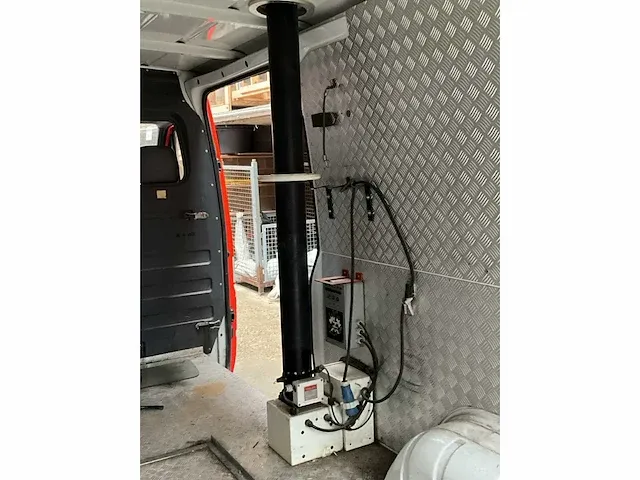 2001 mercedes-benz sprinter 313 cdi-d brandweerwagen / snelle hulp wagen - afbeelding 6 van  28