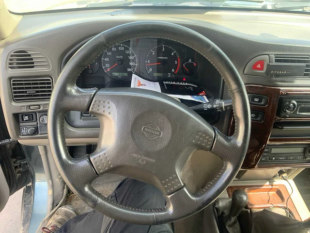 2001 nissan patrol gr bedrijfswagen - afbeelding 15 van  25