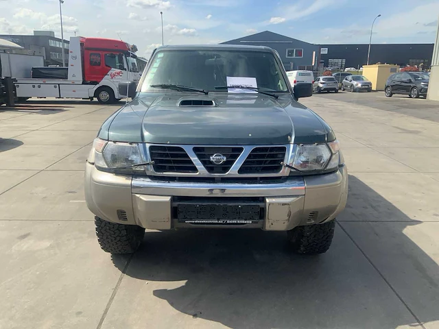 2001 nissan patrol gr bedrijfswagen - afbeelding 2 van  25
