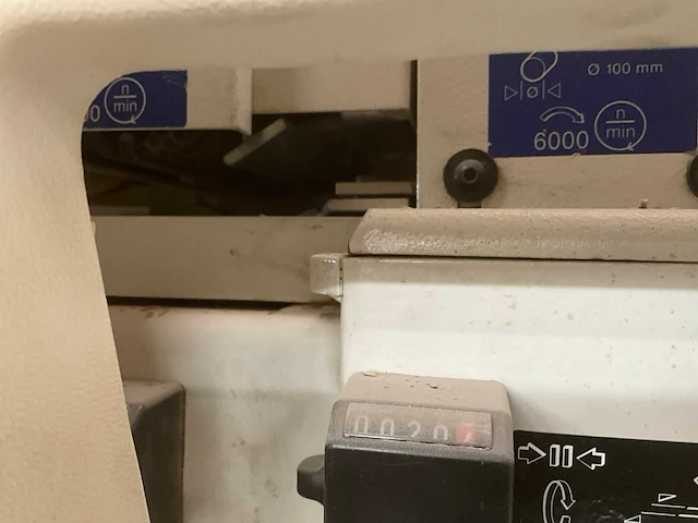 2001 scm sintex xl schaafmachine - afbeelding 3 van  12