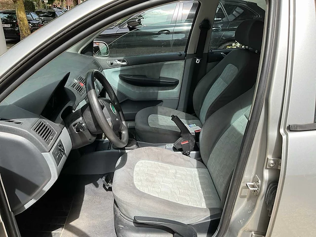2001 skoda fabia personenauto - afbeelding 15 van  41