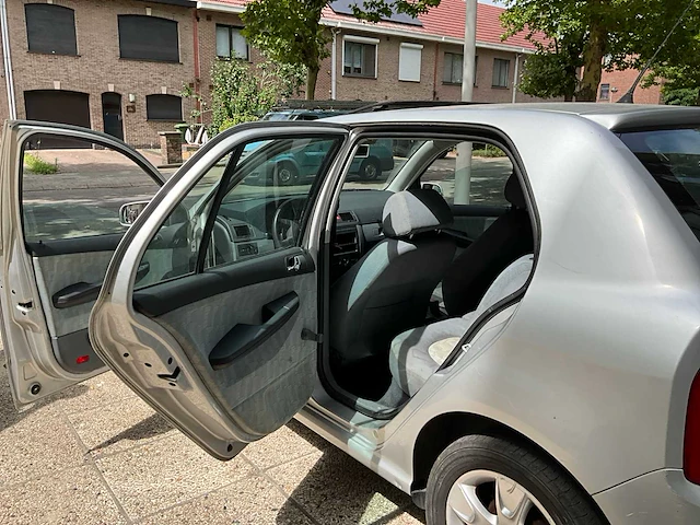 2001 skoda fabia personenauto - afbeelding 24 van  41