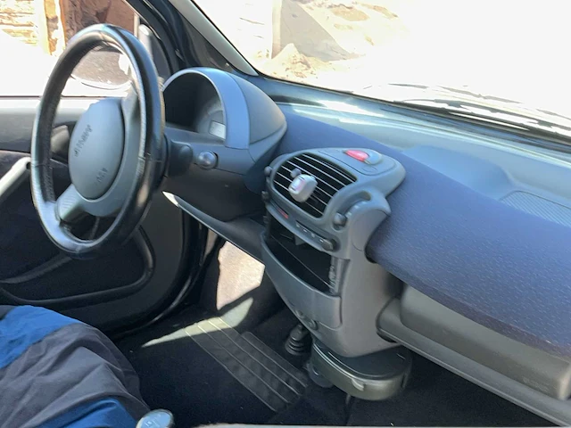 2001 smart - afbeelding 22 van  31