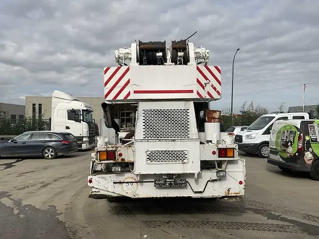 2001 tadano tr-300e-3-00101 telescoopkraan - afbeelding 35 van  38