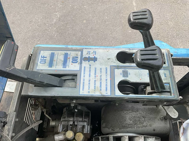 2001 teknova tk1000s veegmachine - afbeelding 3 van  14
