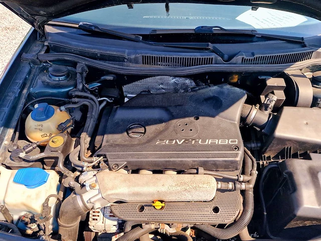 2001 volkswagen golf 4 1.8t 20v - afbeelding 10 van  24