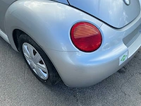 2001 volkswagen new beetle personenauto - afbeelding 13 van  35