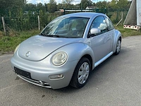 2001 volkswagen new beetle personenauto - afbeelding 1 van  35