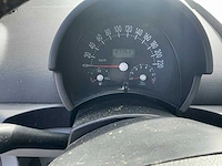 2001 volkswagen new beetle personenauto - afbeelding 28 van  35