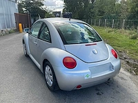 2001 volkswagen new beetle personenauto - afbeelding 8 van  35