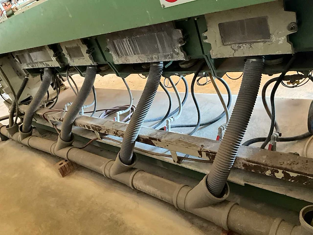 2001 z. bavelloni tr77gp keramische freesmachine - afbeelding 13 van  16