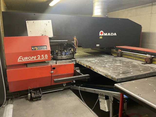 2002 amada europe 258 ponsmachine - afbeelding 16 van  22