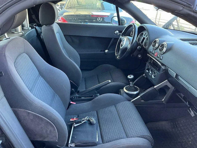 2002 audi tt personenauto - afbeelding 11 van  28