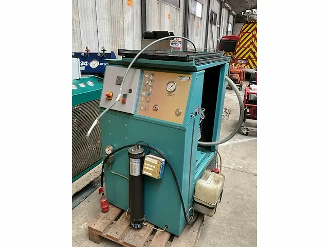 2002 bauer mv120-5.5-2 ademlucht compressor - afbeelding 3 van  6