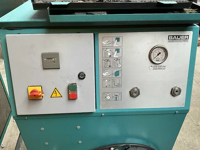 2002 bauer mv120-5.5-2 ademlucht compressor - afbeelding 4 van  6
