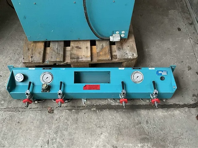 2002 bauer mv120-5.5-2 ademlucht compressor - afbeelding 5 van  6