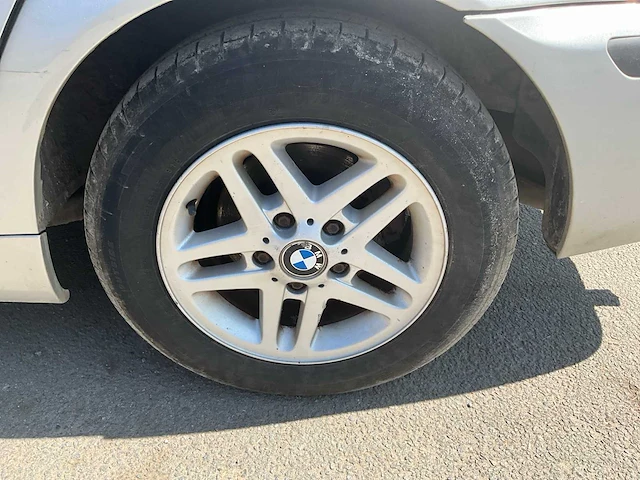2002 bmw 3-serie - afbeelding 18 van  38