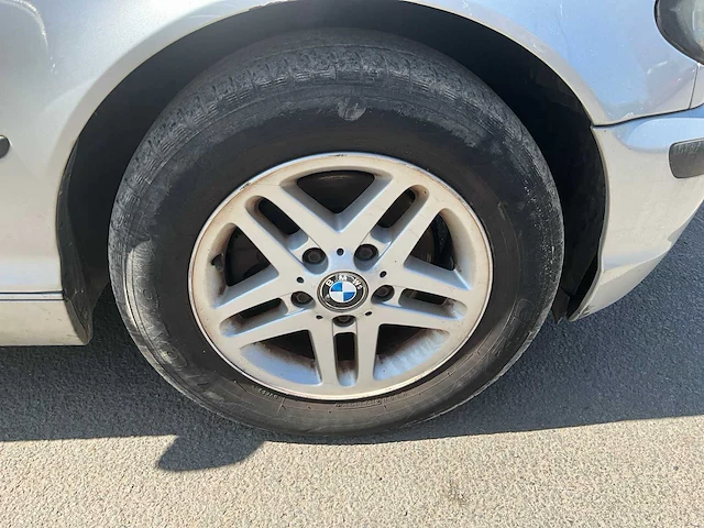 2002 bmw 3-serie - afbeelding 27 van  38