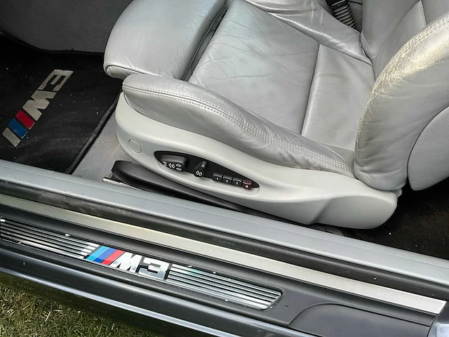 2002 bmw m3 personenauto - afbeelding 15 van  25