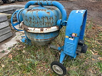 2002 bouwmat b35l betonmolen - afbeelding 1 van  7