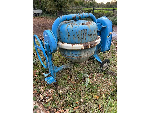 2002 bouwmat b35l betonmolen - afbeelding 2 van  7