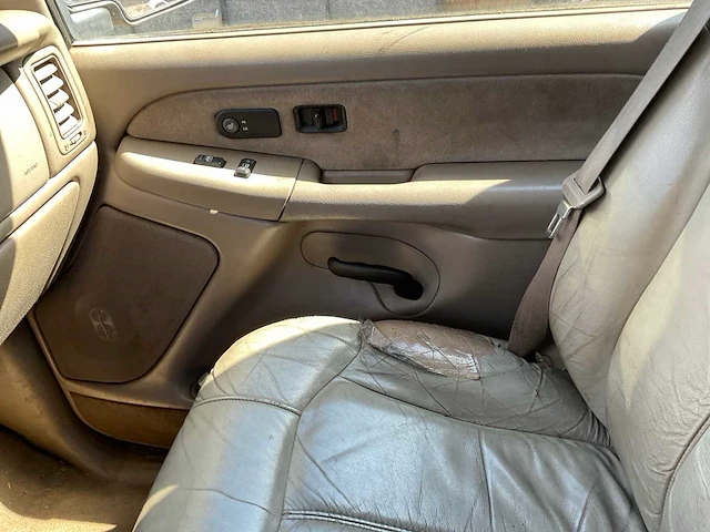 2002 chevrolet silverado 2500hd - afbeelding 17 van  33