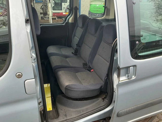 2002 citroën berlingo personenauto - afbeelding 16 van  35