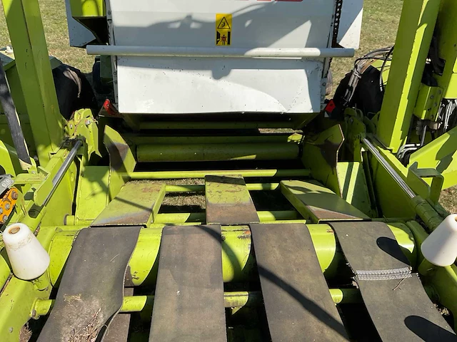 2002 claas rollant 225 roto cut balenpers - afbeelding 17 van  26