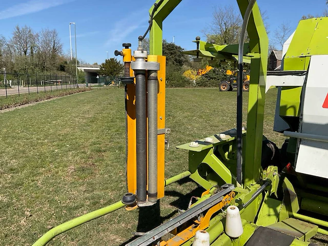 2002 claas rollant 225 roto cut balenpers - afbeelding 21 van  26