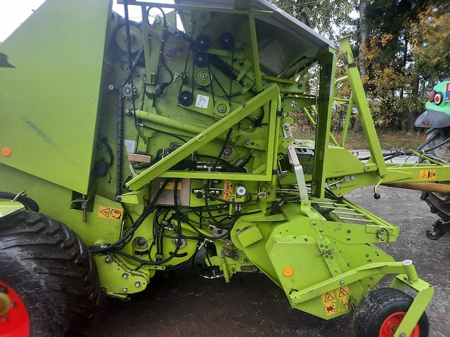 2002 claas rollant 255 + uniwrap balenpers - afbeelding 4 van  28