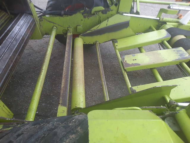 2002 claas rollant 255 + uniwrap balenpers - afbeelding 8 van  28