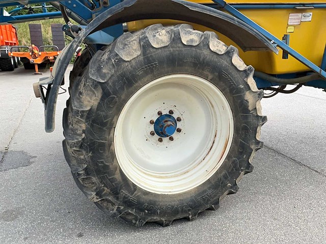 2002 delvano gt440eaks sproeier - afbeelding 12 van  16