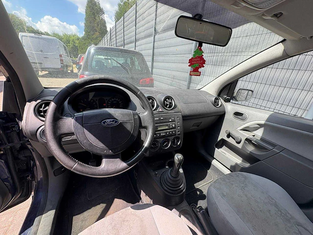 2002 ford fiesta - afbeelding 9 van  13