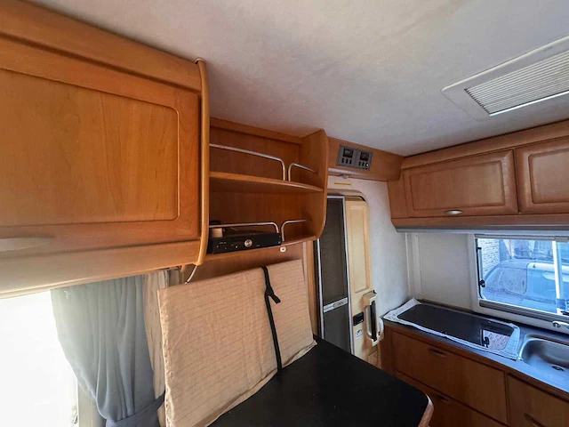 2002 hymer b584 camper - afbeelding 9 van  16