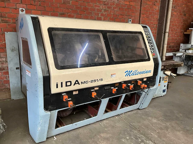 2002 iida md221 schaafmachine 4-zijdig - afbeelding 1 van  27