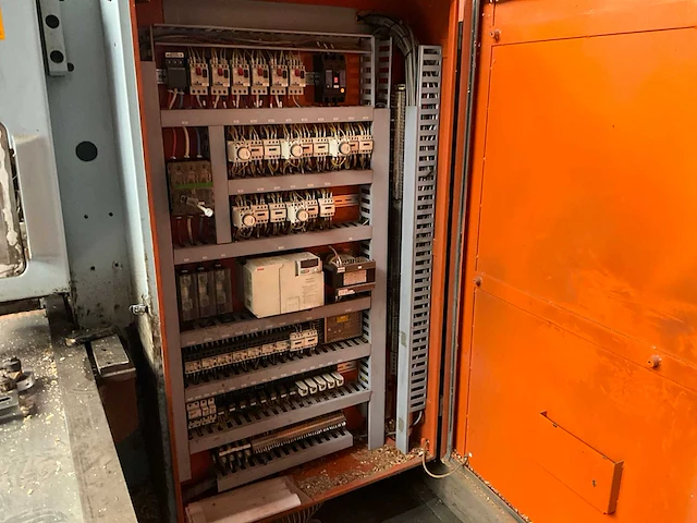 2002 iida md221 schaafmachine 4-zijdig - afbeelding 26 van  27
