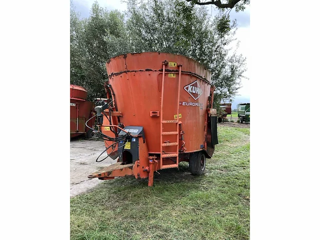 2002 kuhn euromix i - 870 voermengwagen - afbeelding 12 van  18