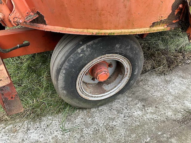 2002 kuhn euromix i - 870 voermengwagen - afbeelding 17 van  18