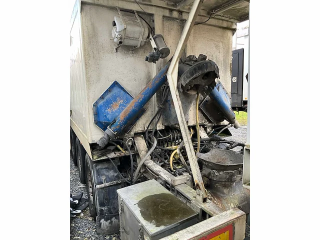 2002 kwb - mc machines chapepomp oplegger - afbeelding 4 van  36