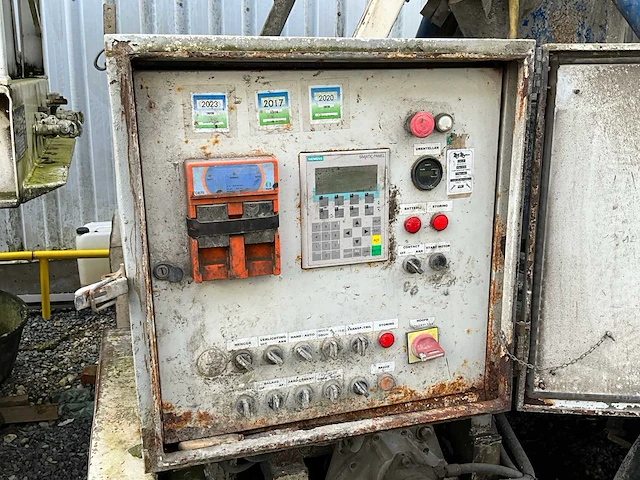 2002 kwb - mc machines chapepomp oplegger - afbeelding 20 van  36