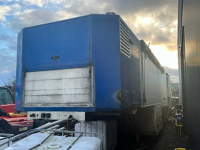 2002 kwb - mc machines chapepomp oplegger - afbeelding 34 van  36