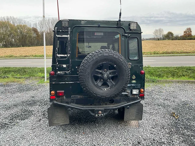 2002 land rover defender 110 td5 terreinwagen bedrijfswagen - afbeelding 22 van  27